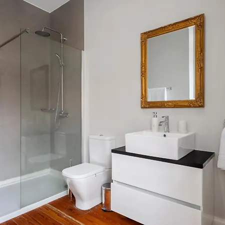 Til Gallery - Elegant Escape In Downtown Villa