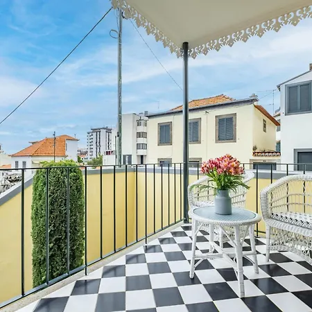 Villa Til Gallery - Elegant Escape In Downtown *